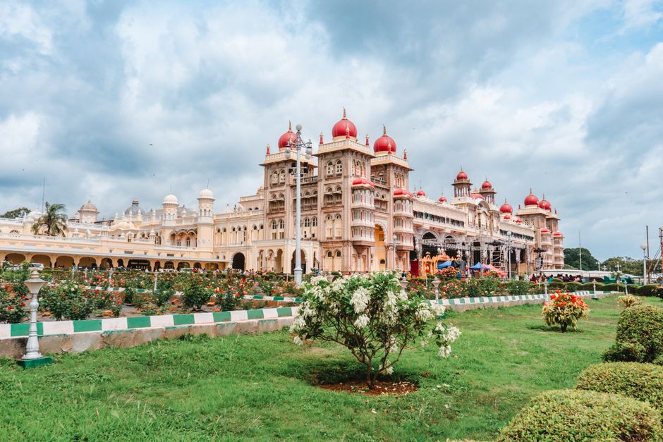 Best Hotels Bangalore: Best Hotels in Bangalore: 5 Booking Mistakes to Avoid