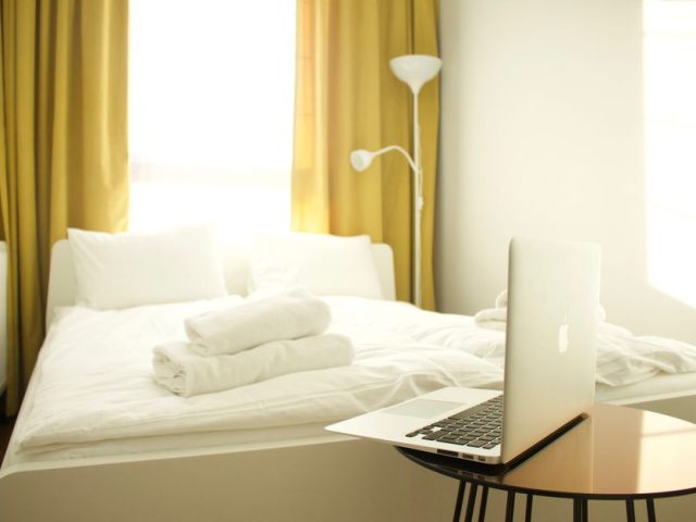 Hostelworld Vs Booking.Com Budget Backpackers: Budget Backpackers: Hostelworld vs Booking.com in 2026