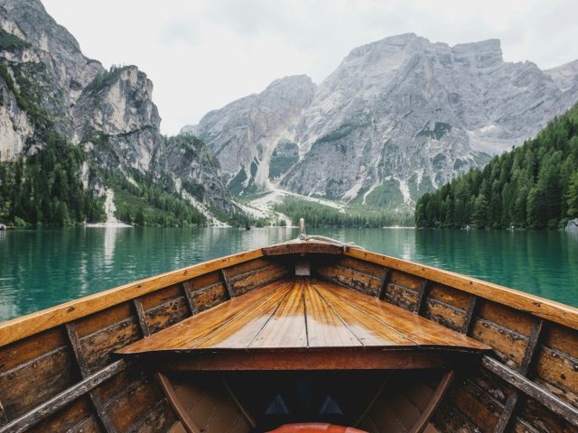 How To Choose A Backpacker Hostel Without Regretting The Booking