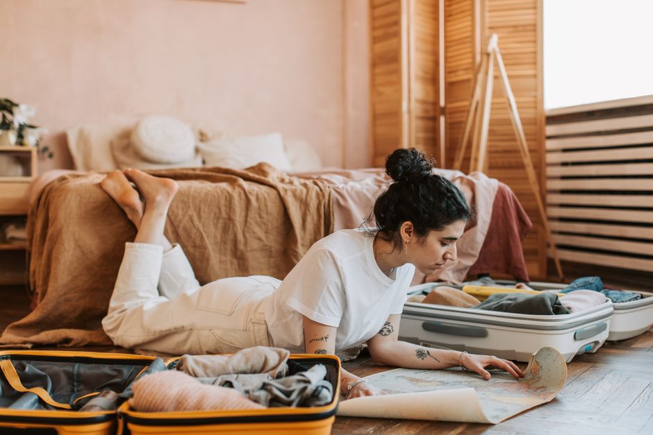 Moving Abroad Packing List: What to Take and Skip